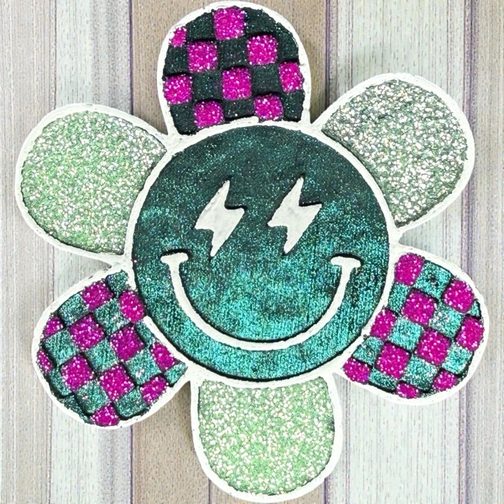 Checkered‎ Smiley Flower Car Freshie Scent Black Cherry Merlot RTS
